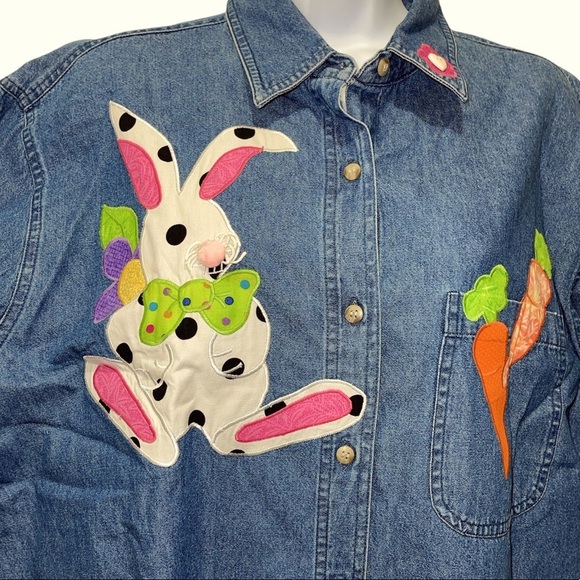 Adorable Appliqué Easter Bunny Short Sleeve Denim Top (XL) - Picture 4 of 4